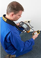 Fluke 1664FC安裝測(cè)試儀 無(wú)線共享結(jié)果功能如何助力燈具銷售與專業(yè)服務(wù)